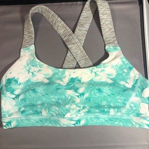 American Eagle Light Support Sports Bra L